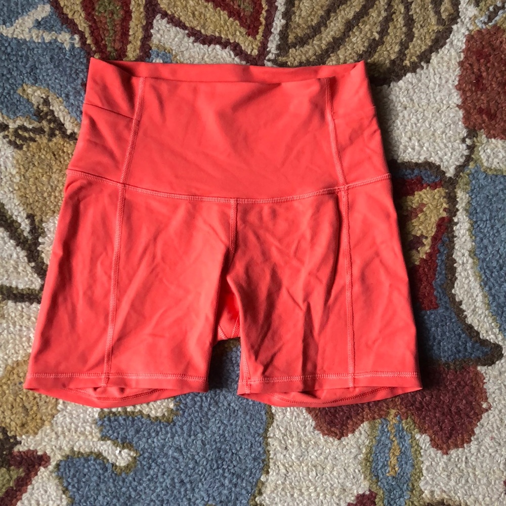 Lululemon bike shorts